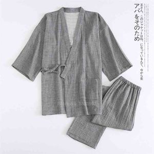 Kimono japonais traditionnel pour hommes pyjamas ensemble couleur unie pur coton samouraï ensemble de vêtements de nuit bain Yukata vêtements de nuit 210901