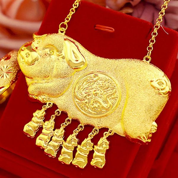 Collar con colgante de boda tradicional, oro amarillo de 18 quilates, diseño de cerdo encantador, joyería nupcial para mujer, alto pulido 301V