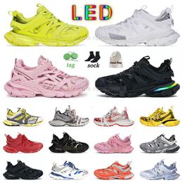 Trainers Track 3.0 LED Mens Designer des femmes de qualité supérieure Chaussures décontractées rose 3xl Black Gris Balinga Brown Night Version Tracks 3 4.0 Runners Plate-Formme Sneakers