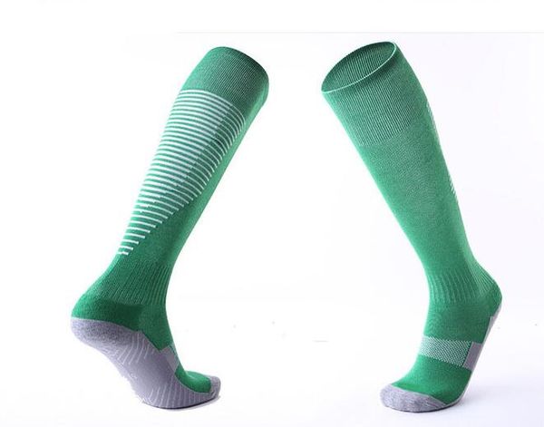Entrenamiento Calcetines de fútbol antideslizantes para niños adultos sobre la rodilla Calcetines de tubo largos con parte inferior de toalla gruesa Calcetines deportivos resistentes al desgaste cómodos
