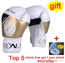 Entrenamiento de guantes de boxeo dorado en equipo de boxeo impreso impreso Glove de pelea de cuero sintético Combate Boks Gear1916327