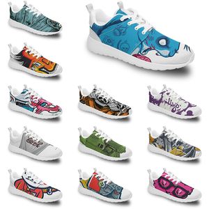 TRAN DIY Custom Running Shoes Mujeres Hombres Entrenador de moda Zapatillas de deporte al aire libre Negro Blanco Moda Hombre Amarillo Transpirable Deportes casuales Fire-Red Style m3258