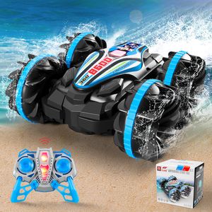 Transformation Toys Robots 2.4 g amphibie cascadeur télécommande véhicule à double face Rouling Technology RC Vehicle Children's Electric Toys 230811