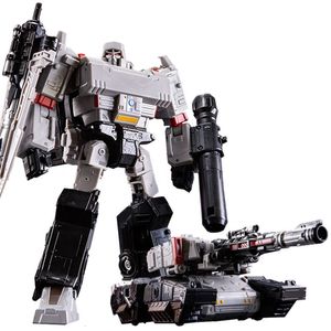 Transformation Toys Robots en stock BPF 21cm Robot Tank Modèle Toys Cool Transformation Anime Figures Aircraft Car Movie Kids Gift SS38 6022A 230811