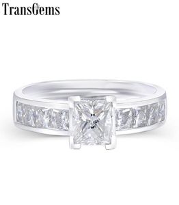 Transgems 14K White Gold 14CTW 07CT 5mm F Color Princess Cut Moissanite Engagement Ring met 25 mm prinses gesneden Side Stone Y19064087200