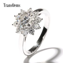 TransGems 2 CTW Carat Lab Cultivé Moissanite Diamant Fleur En Forme De Mariage Bague De Fiançailles Halo Solide 14k Or Blanc pour Femmes Y200620