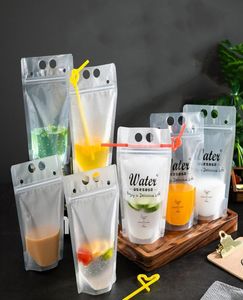 Sac de boisson auto-scellée transparente avec paille en plastique givré en plastique boisson bricolage Récipient de boisson de boisson Fruit Juice Brinks Pouche V9126016