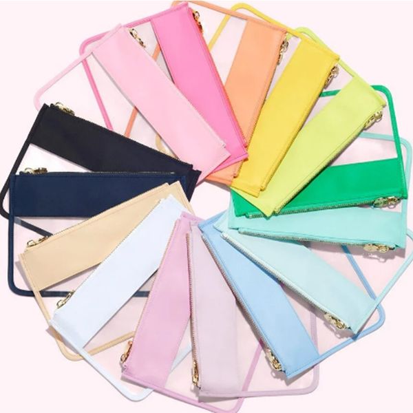 Bolsas de cosméticos de PVC impermeables transparentes con cremallera Bolsas de maquillaje de nailon transparente Artículos de tocador de viaje portátiles Estuche para lápices con letras bordadas