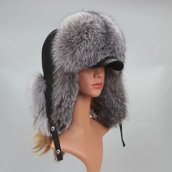 Chapeaux de trappeur Chapeau en fourrure de renard argenté véritable avec oreillettes, casquettes en vraie fourrure naturelle pour femmes russes, chapeaux de bombardier, casquette de trappeur avec dessus en cuir véritable 231216