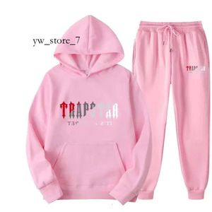 Trapstar 2024 Survêtement Hommes Trapstar Trapstar Survêtement À Capuche Basketball Football Rugby Deux Pièces avec Manches Longues Femme Trapstar Sweat À Capuche Veste Pantalon 7278