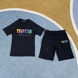 Trapstar Colorido bordado camiseta para hombre chándales hombre traje de verano corto Londres moda transpirable deportes de alta calidad playa jogging conjunto de manga corta ropa deportiva