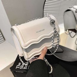 Trapstar Jas Damesmode All-Match Handtassen 2023 Kleine Keten Messenger Parel PU Leer Dames Merk Designer Avondtasje 33 30