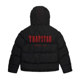 Trapstar London Decoded Puffer 2.0 ijsblauwe jas met capuchon en geborduurde letters Winterjas 21