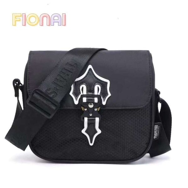 Bolso cruzado Trapstar para hombre, bolsos de mensajero de lujo, bolsos de hombro de nailon de diseñador, bolso de hombro informal para exteriores, bolso negro, bolso cruzado, ropa de trabajo simple, lona GH