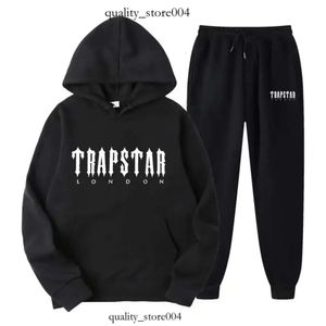 Trapstar Nake Tech Trapstar survêtements à capuche pour hommes Europe basket-ball américain Football Rugby deux pièces avec sweat à capuche à manches longues pour femmes 893