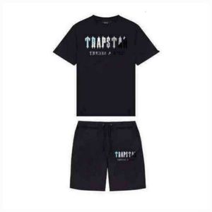 Trapstar Mens Shorts et T-shirt Ensemble Survêtements Designer Couples Serviette Lettre de broderie Ensembles pour hommes Femmes Round Neck Trap Star Sweatshirt fst45