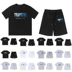 Trapstar Trainingspak T-shirts voor heren Ontwerper Borduursel Letter Zwart Wit Grijs Regenboogkleur Zomer Sport Modieus Katoenen koord Top Korte mouw Maat S M L Xl op