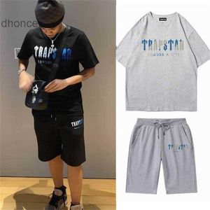 Trapstar Survêtement Court Tshirt Ensemble Designer Hommes Shorts et Unisexe Surchemise Coton Sport Femme t-shirt Rue Hommes Tendance Vintage