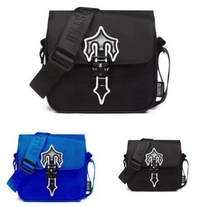 Trapstar UK messenger Bag Trapstars Womens mens hip hop IRONGATE COBRA T Designer de luxe Sac à main Crossbody Pochette à bandoulière Marque de mode britannique Sacs étanches