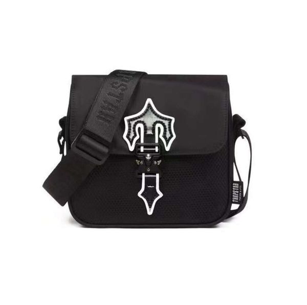 Trapstar para mujer para hombre Bolsa de diseñador de lujo Irongate Cobra T Crossbody Reino Unido Londres Bolso de moda al por mayor Embrague de hombro Mochila impermeable Bolsas de mensajero 615ESS