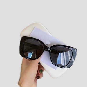 Reisontwerper zonnebrillen mannen klassieke adumbrale zonnebrillen voor vrouwen sonnenbrillen gepolariseerde luxe tinten universeel full frame fa096 h4