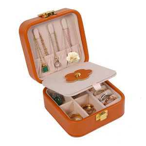 Cajas de joyería de viaje Organizador de cuero de PU con espejo Caja de joyería portátil pequeña para anillos Pendientes Collares Pulsera Embalaje de almacenamiento