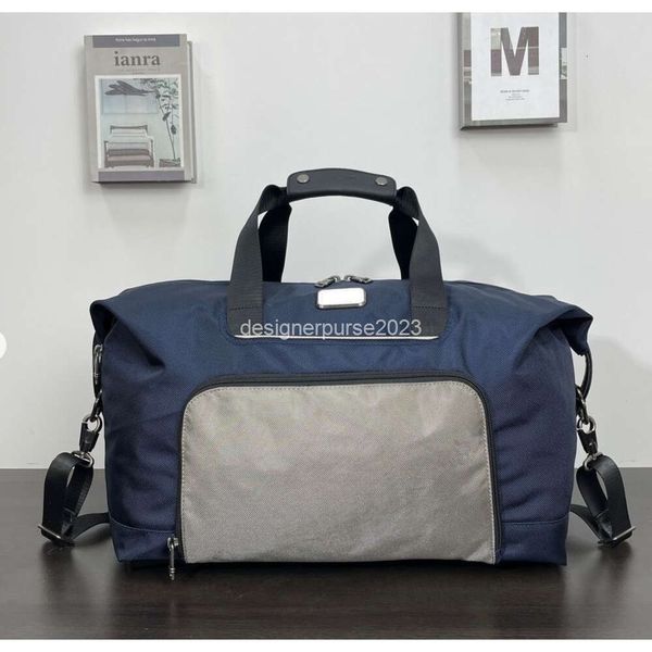 Travel Tumiis Men Mobutcasse sac à main sacs de sacs à main Backpack de luxe Dreigner McLaren Tote Bookbag Bookbag Mens Black Chest Cartbag Fashion Sport Web1 OU WHGX