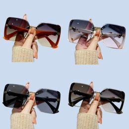 Reizen dameszonnebril voor heren onregelmatige frameloze klassieke brillen ontwerpers occhiali da sole rijbril trendy fa0113 H4