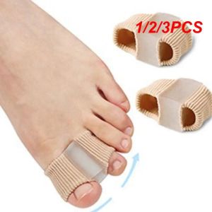 Traitement 1/2 / 3pcs Toe Séparateur Hallux Valgus Correcteur Toe Spaceur Spacer Fat Finger Corrector Thumb Bunion Laidener Foot Care Tool