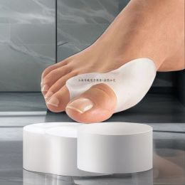 Behandeling 2 stks voetverzorging gereedschap siliconen gel duimcorrectorgebunion voet teen hallux valgus protector separator vinger richter -regelaar