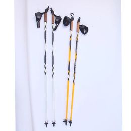 Bastones de trekking bastón de esquí plegable para practicantes de snowboard bastones dobles 231109