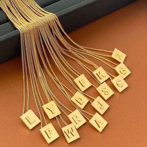 Trend beroemde merkontwerper klassieke brief hangers vierkant goud vergulde ketting sieraden geschenken