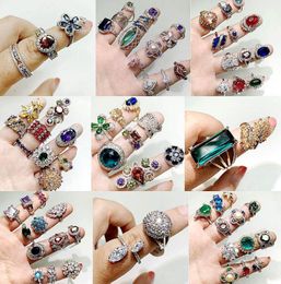 Trendy Legering Ring Mannen En Vrouwen Kleuren Kunstmatige Gem Diamanten Ringen Mode-sieraden Mix Stijlen