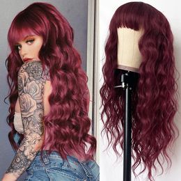 Trendy Bourgondië Red Loose Deep Wave Human Hair Pruiken met een pony Machine gemaakt wijn rood haar Geen kanten pruiken voor mode -vrouwen