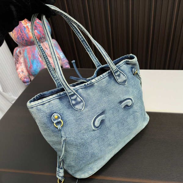 Bolso de mano de lona de moda Ce Canvas Diseñadores para mujer Bolsa Moda Lujos Bolso Bolso de hombro Lady Monedero Crossbody Suave Gran capacidad Bolsa de compras Totes al por mayor 230927