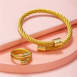 Trendy paar accessoires draadkabel 14k gouden armband ring set open dames sieraden set