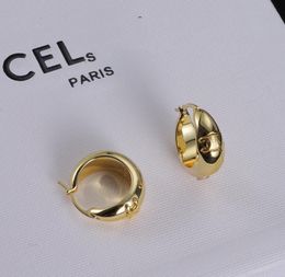 Trendy Gold Ploated Hoop Hie Earring Ins Style Dangle Earrings Oordrop Women Classic Circle Designer Brand Hoogwaardige sieradenaccessoires
