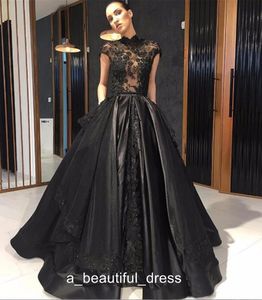 Trendy Hoge Hals Zwarte Avondjurken Sheer Capped Formal Party Prom Jurken Arabisch Midden-Oosten Custom Kant Applicaties Baljurk ED1328