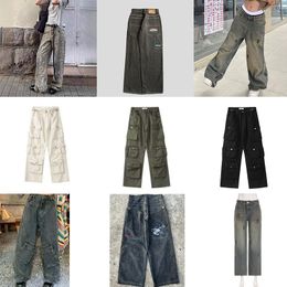 Jeans à la mode jeans pour femmes plie les femmes jeans moyens de taille moyenne pantalon légèrement lâche pantalon