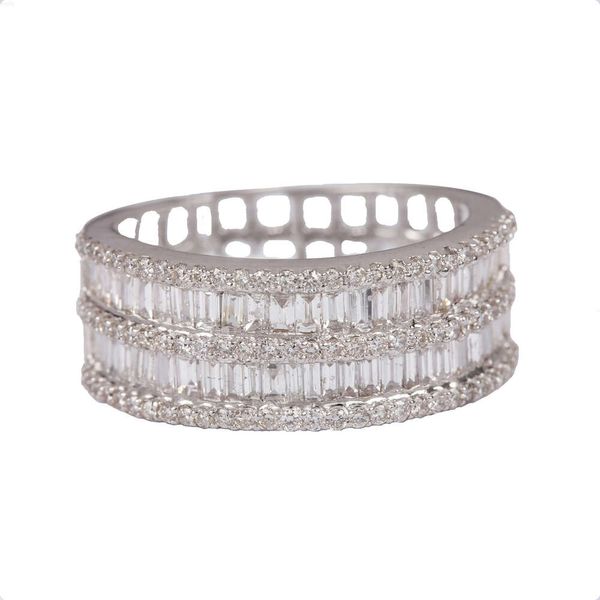 À la mode Nouvelle Arrivée Solide 18 carats En Or Blanc Cadeau Bijoux Fine Baguette Naturelle Diamant Éternité Bague Fabricant Fournisseur