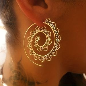 Boucles d'oreilles en spirale ovales tendance exagérées