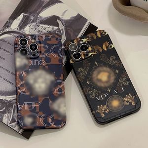 Étui pour iPhone Graffiti imprimé à la mode pour 15plus 15promax 15 Designer Classic Sun God Phone Case 14 Pro Max 14plus 13 12 11 Fashion 11pro Phonecase