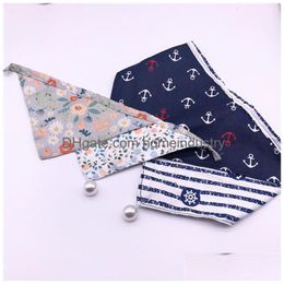 Serviettes de salive pour animaux de compagnie imprimées à la mode, 2 motifs, jolis bandanas à breloques, doux au toucher, chat, chien, mignon Triangle, livraison directe Dh5Hr