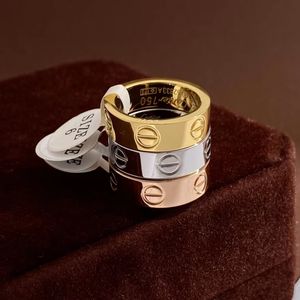 Trendy Rvs Rose Goud Kleur Liefde Ring voor Vrouwen Mannen Paar CZ Kristallen Ringen Luxe Merk Sieraden Huwelijkscadeau R0214