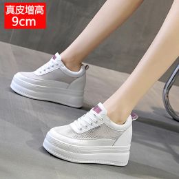 TRENDY DIMANCHE 2024 Nouvelle Songgao Sole épaisse semelle intérieure surélevée Chaussures de femmes Mesh petites chaussures blanches Chaussures de sport décontractées i5dx