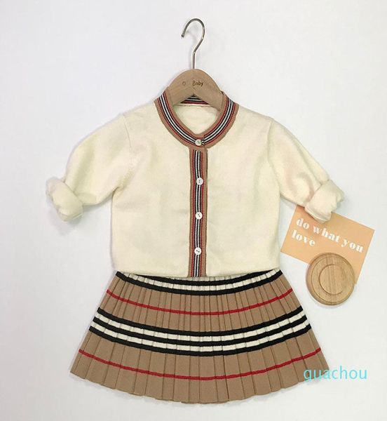 Robes de fille en bas âge à la mode de printemps nouveau-né bébé vêtements mignons pour les petites filles tissu 8045677