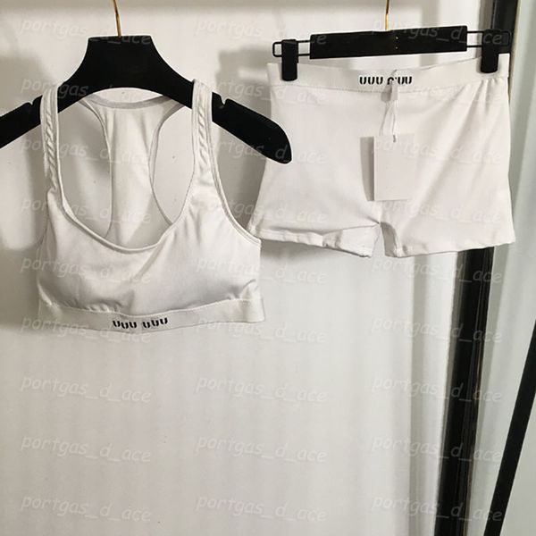 Femenino Braque Sports Forts Shorts Juego de lujo Bikinis Diseñador de trajes de baño Sexy Sporty Yoga Boxers Lingeries Spliting Bathing Suits