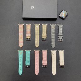 Triangle Designer Top Designer Banden Gift Bands voor Apple Watch Band 45mm 42 mm 38 mm 40 mm 44mm 49 mm Leather Brap Bracelet Fashion Pols Iwatch 8 7 6 5 4 SE