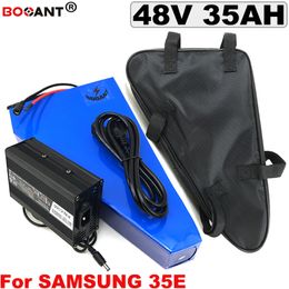 Driehoek Lithiumbatterij 48V 35AH 1500W Electric Bike Fietsbatterij 13S voor Samsung 35E 18650 Cel met 5A-oplader + een tas