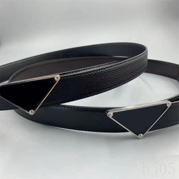 Driehoek luxe riem mode riemen voor dames ontwerper modern onderscheidend effen dun ontwerp taille ceinture unisex rok prachtige heren designer riemen YD017 B4